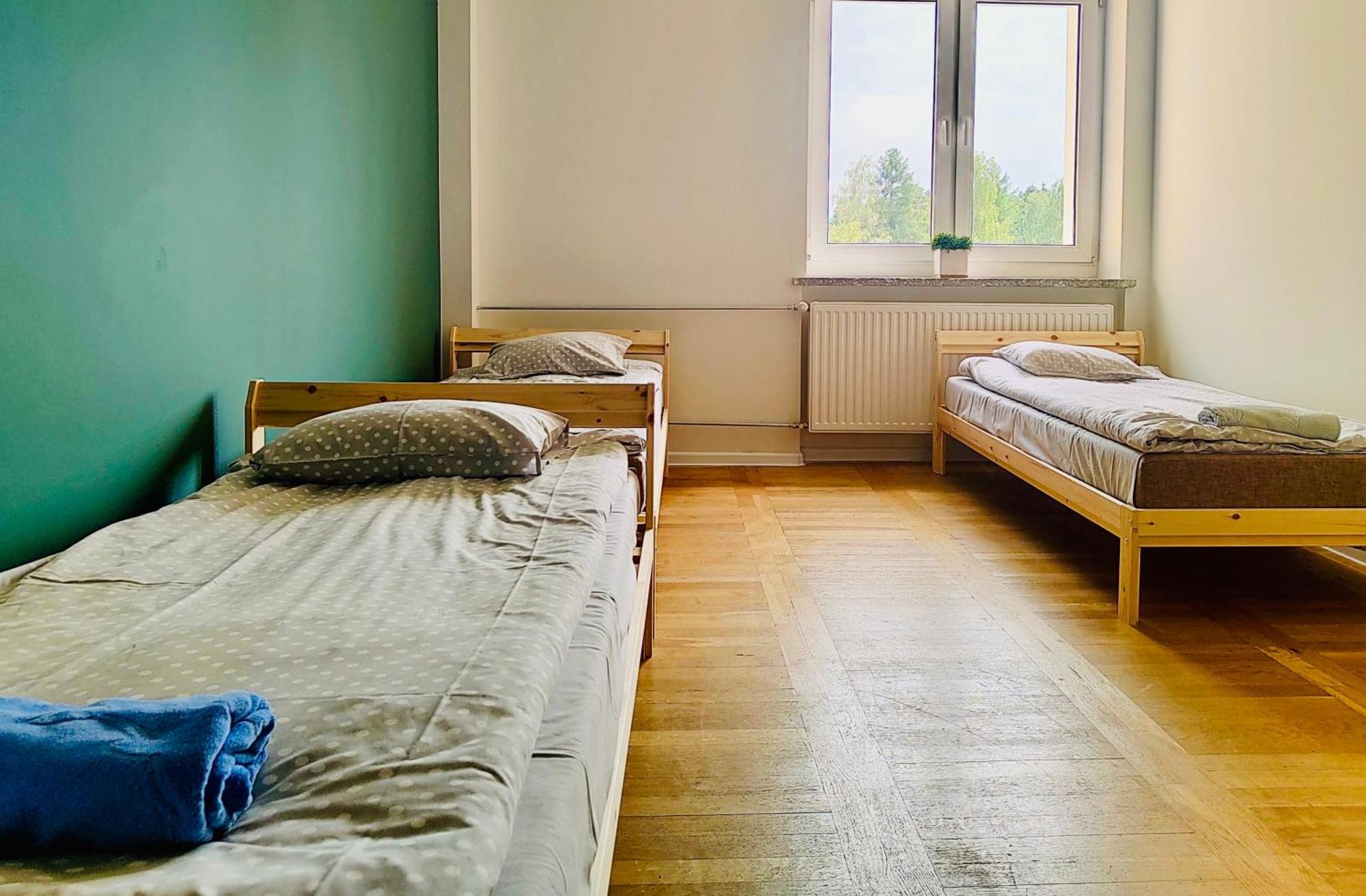 Hotel Dom Bez Scian Gubin Esterno foto